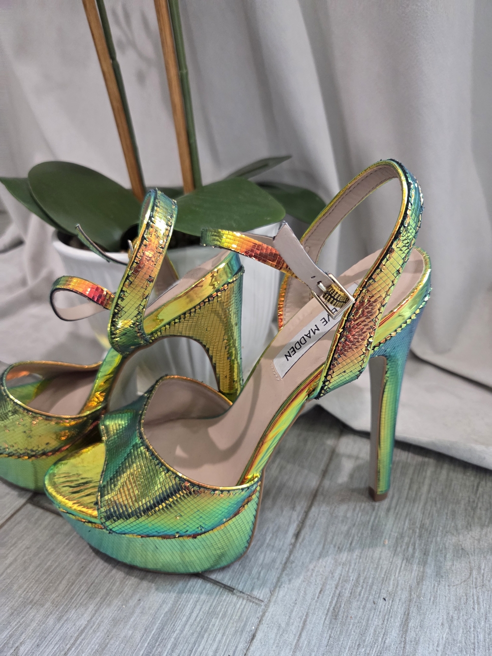 Steve Madden Iridescent Multi-Color Platform Slingback Heels